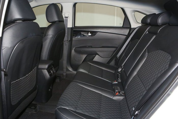 2024 Kia Cerato Sport+