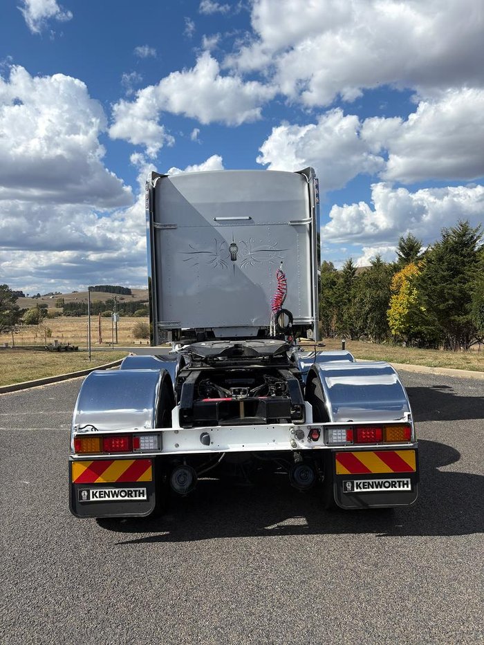 2024 Kenworth T659 Silver