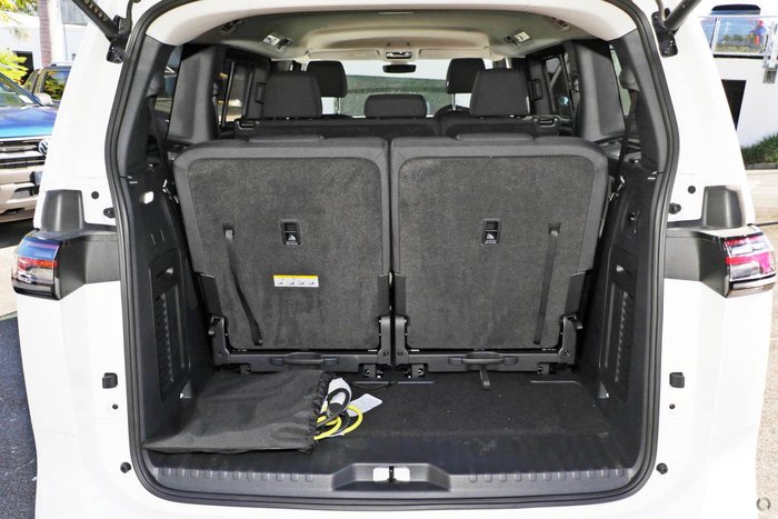 2024 Volkswagen ID. Buzz Pro BEV560
