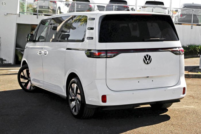 2024 Volkswagen ID. Buzz Pro BEV560