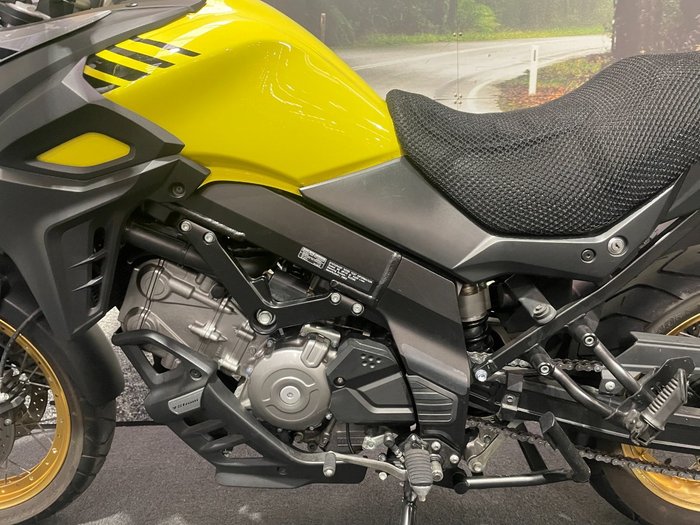 2017 Suzuki DL650 V-STROM Yellow