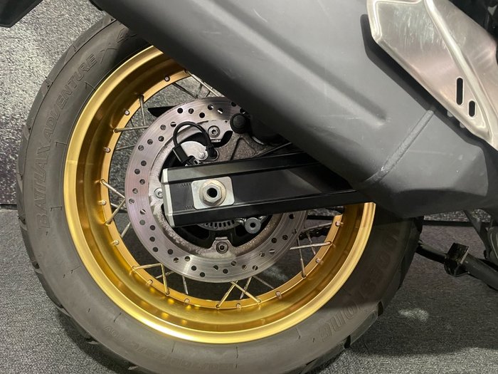 2017 Suzuki DL650 V-STROM Yellow