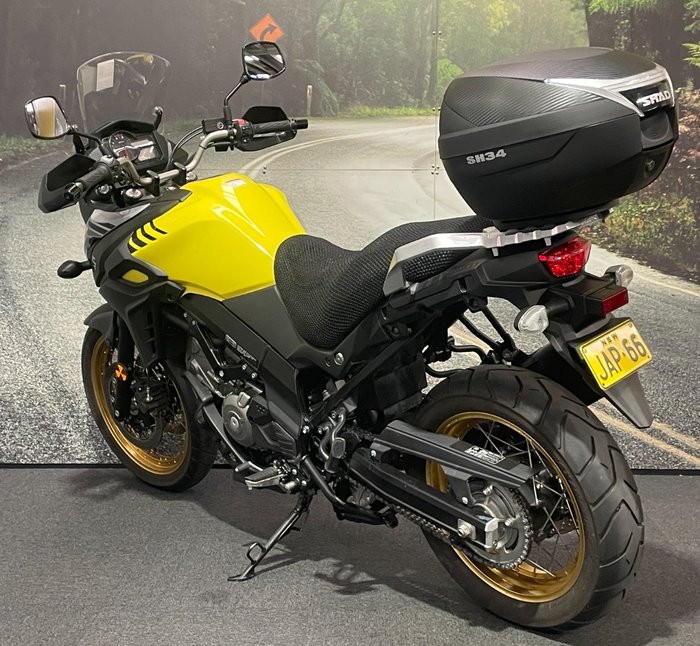 2017 Suzuki DL650 V-STROM Yellow