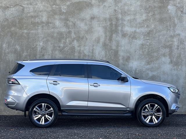 2024 Isuzu MU-X LS-T