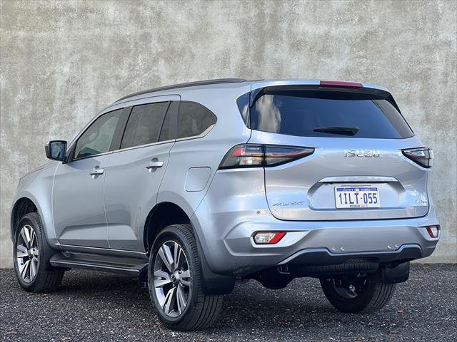 2024 Isuzu MU-X LS-T