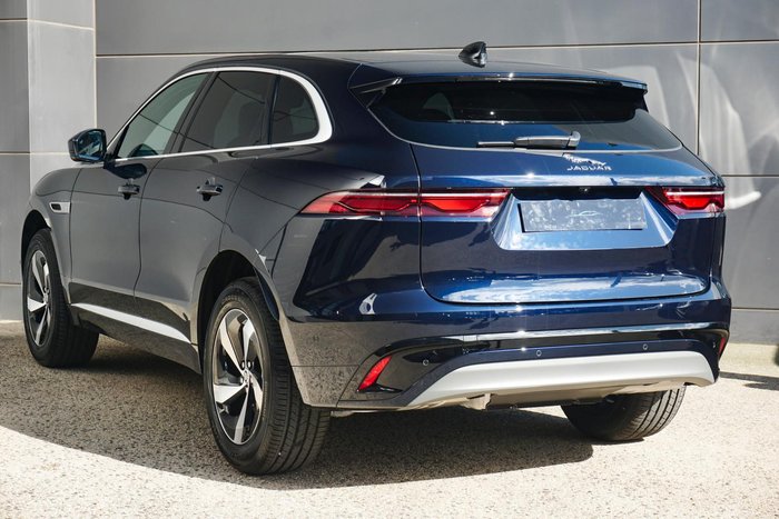 2024 Jaguar F-PACE P250 R-Dynamic S