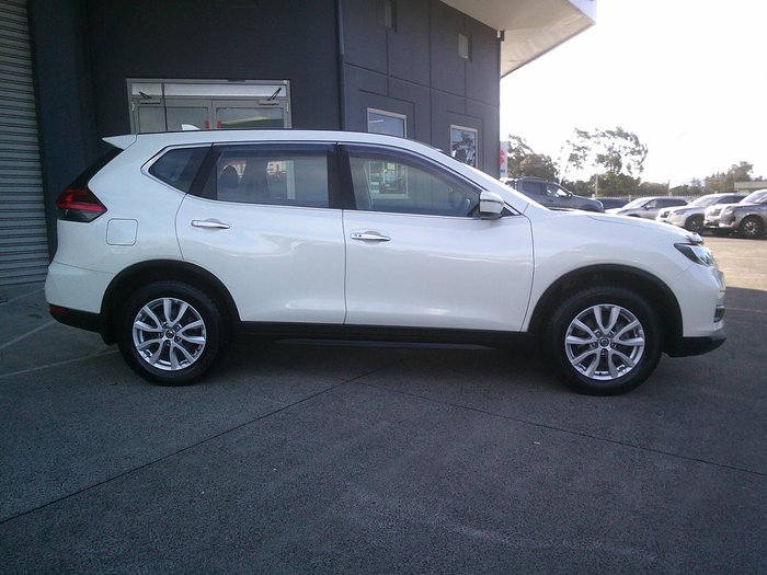 2018 Nissan X-TRAIL ST