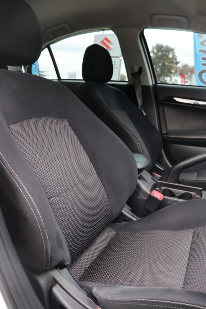 2017 Mitsubishi Lancer