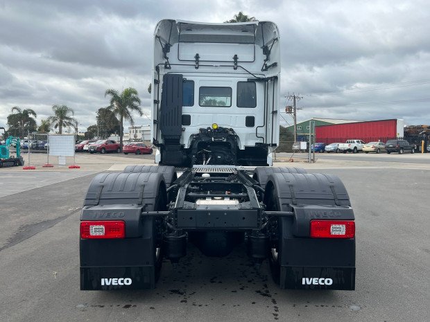2024 Iveco AT 460 MED ROOF PRIME MOVER