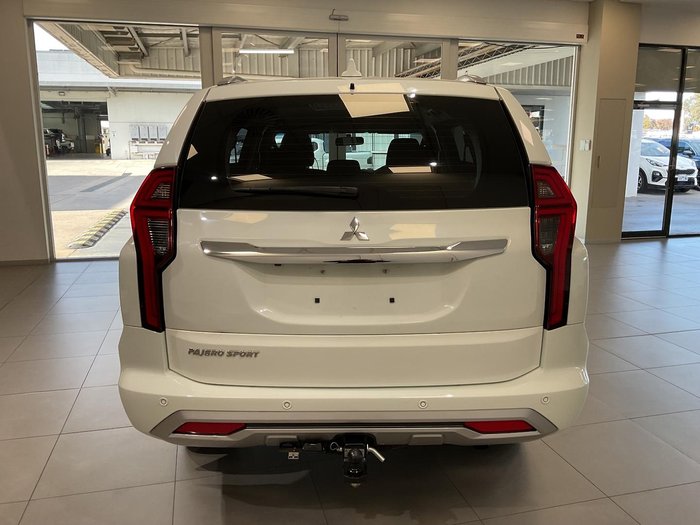 2020 Mitsubishi Pajero Sport GLX