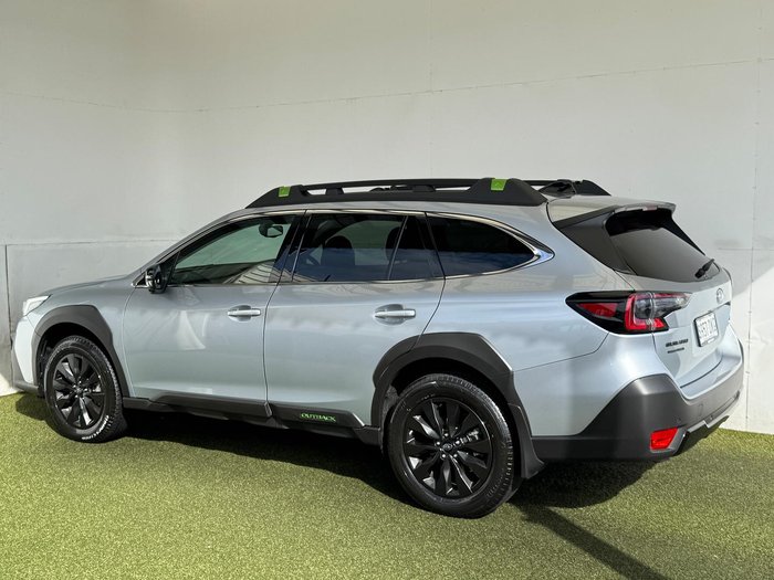2025 Subaru Outback AWD Sport XT