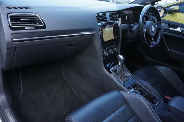 2020 Volkswagen Golf R
