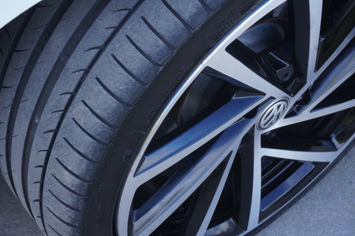 2020 Volkswagen Golf R