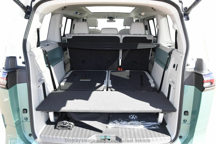 2025 Volkswagen ID. Buzz Pro BEV560