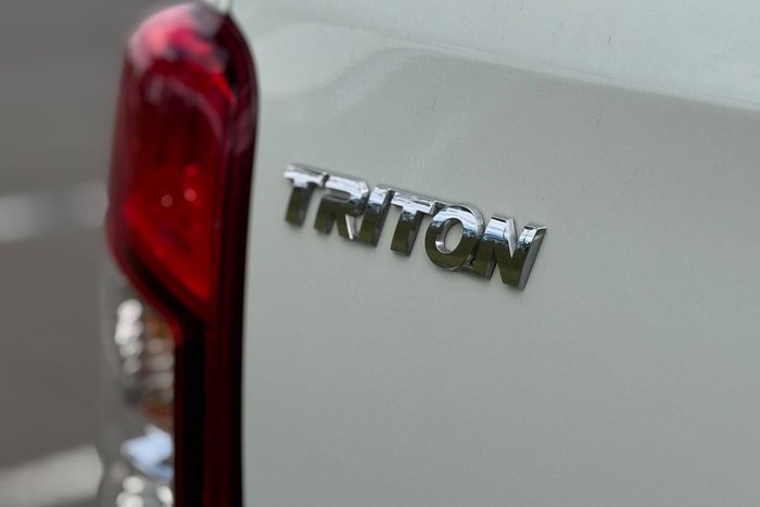2021 Mitsubishi Triton GLX+