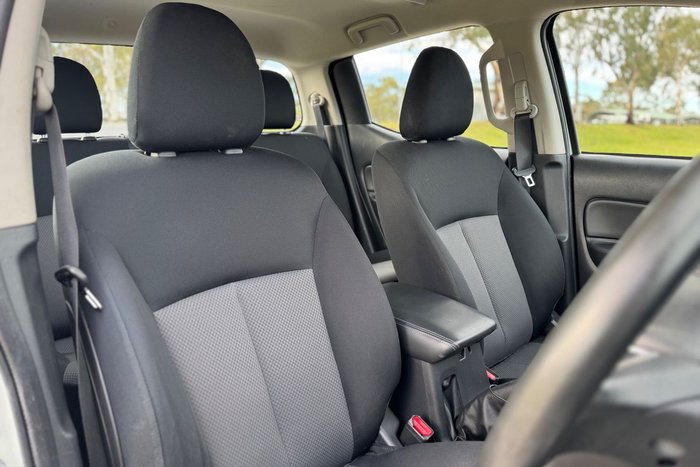 2021 Mitsubishi Triton GLX+