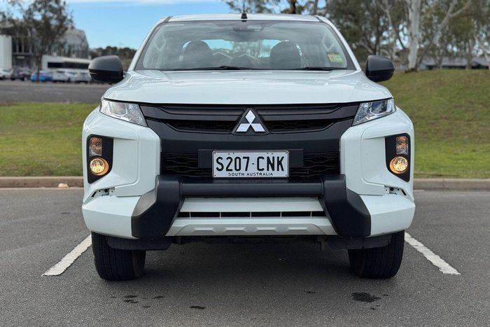 2021 Mitsubishi Triton GLX+