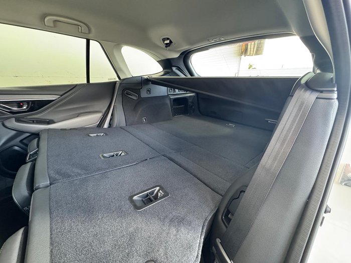 2025 Subaru Outback AWD Sport XT