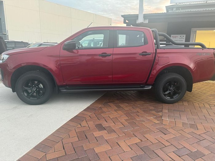 2025 Isuzu D-MAX X-RIDER