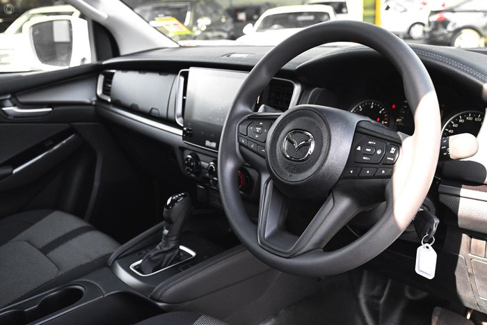 2025 Mazda BT-50 XT