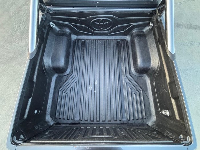 2017 Toyota Hilux SR5