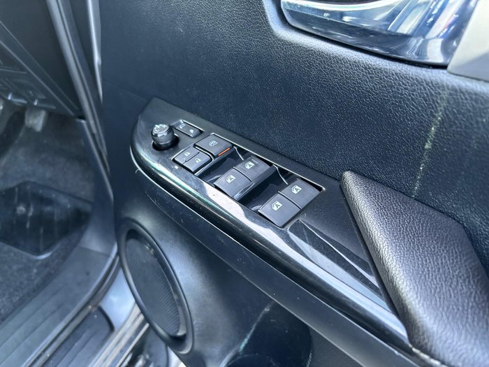 2017 Toyota Hilux SR5