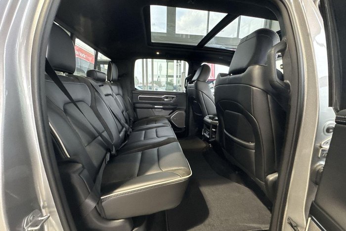 2025 RAM 1500 Laramie Sport Hurricane SO RamBox