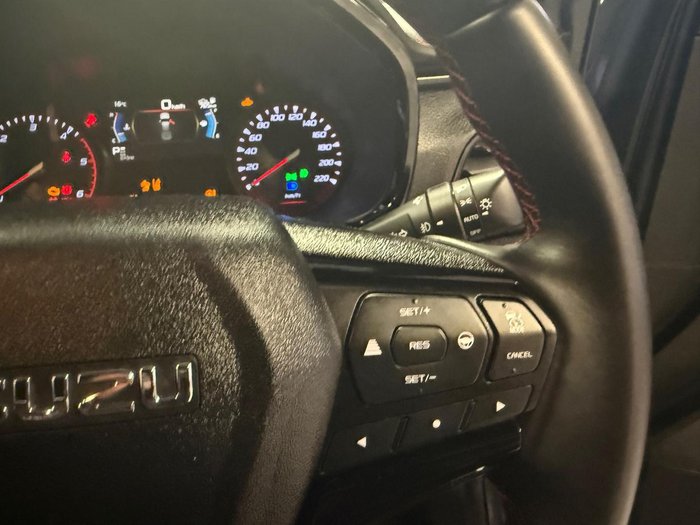 2023 Isuzu D-MAX X-TERRAIN