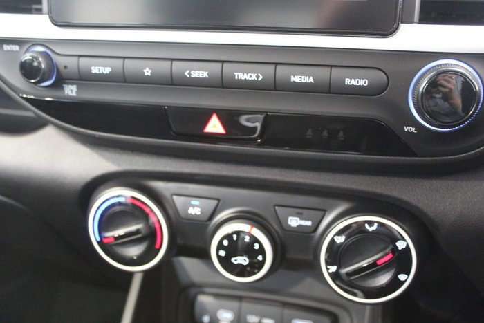 2025 Hyundai Venue Active