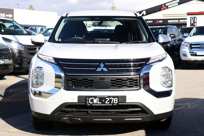 2024 Mitsubishi Outlander ES ZM MY24 White