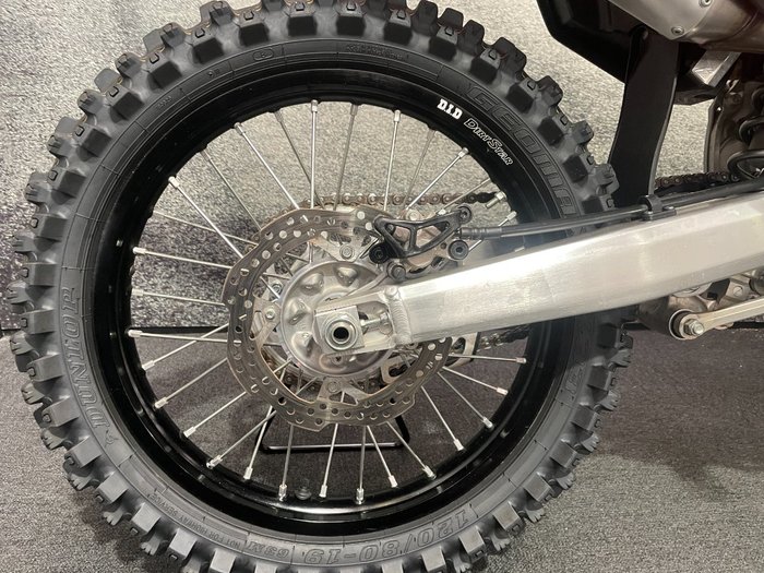 2024 Honda CRF450R Red