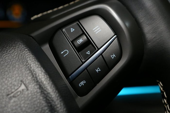 2024 Ford Everest Platinum