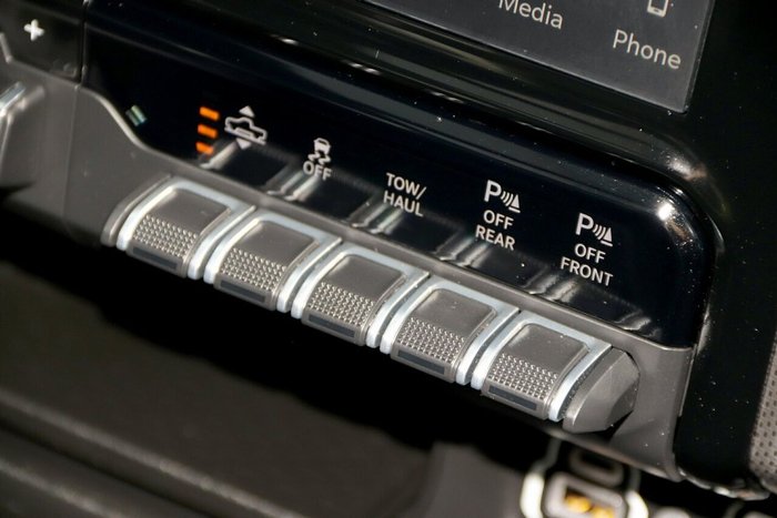2022 RAM 1500 Laramie RamBox