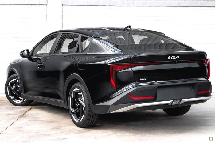 2025 Kia K4 Sport+