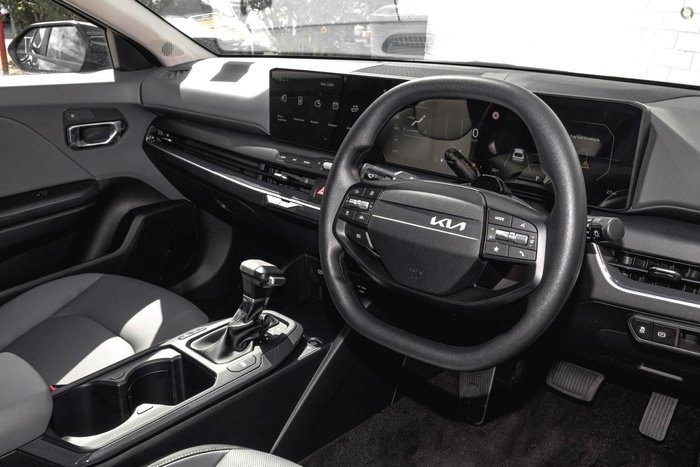 2025 Kia K4 Sport+