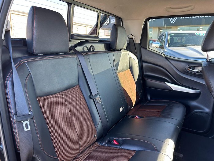 2019 Nissan Navara N-TREK