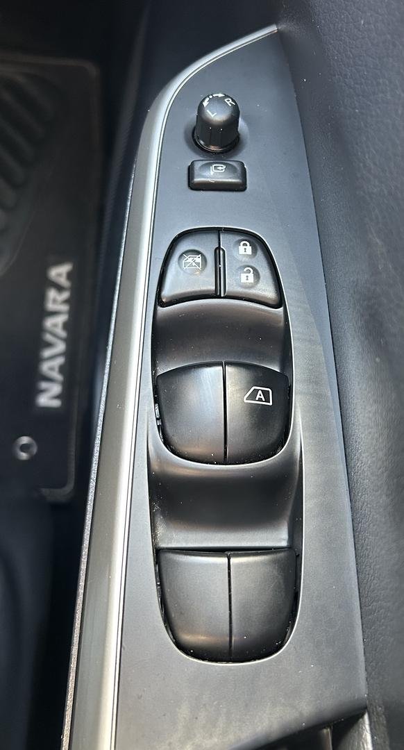 2019 Nissan Navara N-TREK