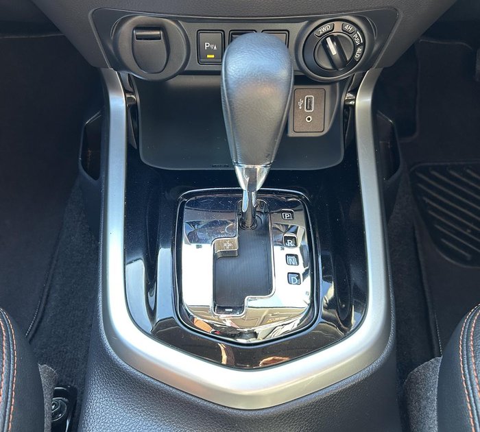 2019 Nissan Navara N-TREK