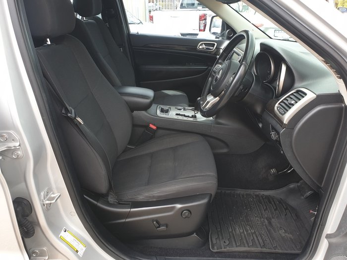 2012 Jeep Grand Cherokee Laredo (4x4)
