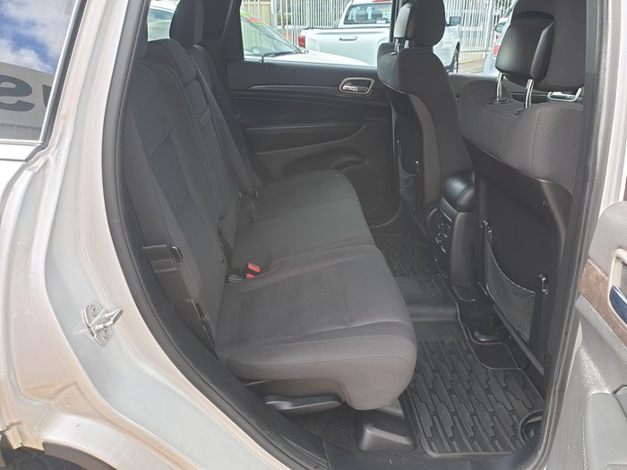 2012 Jeep Grand Cherokee Laredo (4x4)