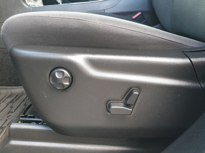 2012 Jeep Grand Cherokee Laredo (4x4)