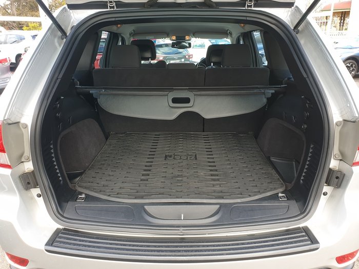 2012 Jeep Grand Cherokee Laredo (4x4)
