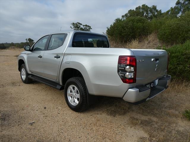 2023 MITSUBISHI Triton
