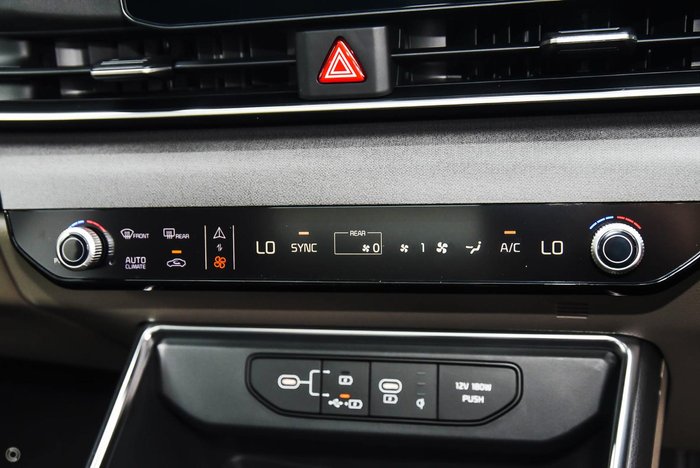 2025 Kia Carnival GT-Line Lite