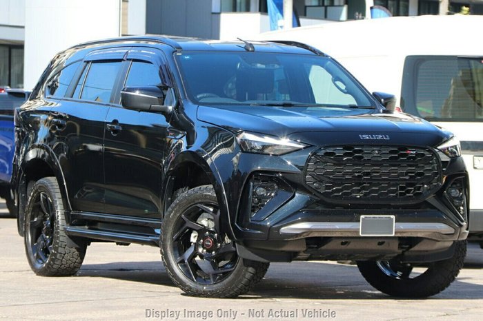 2025 Isuzu MU-X X-TERRAIN