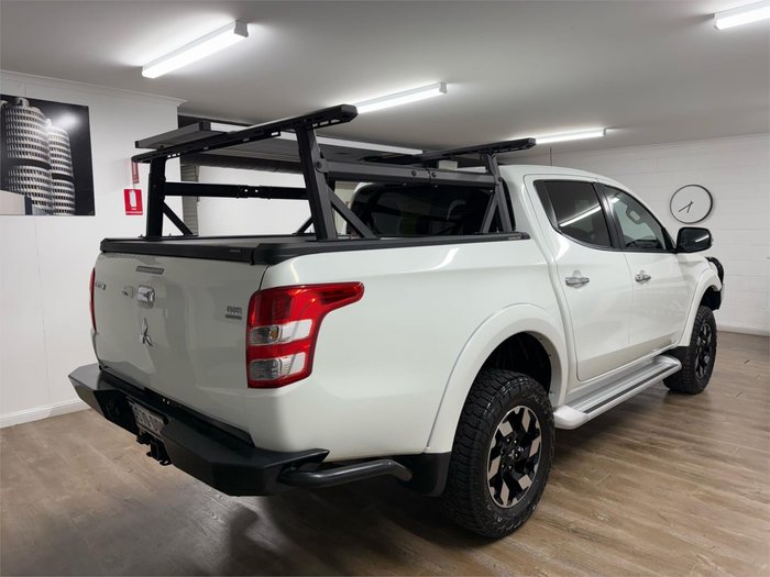 2017 Mitsubishi Triton Exceed