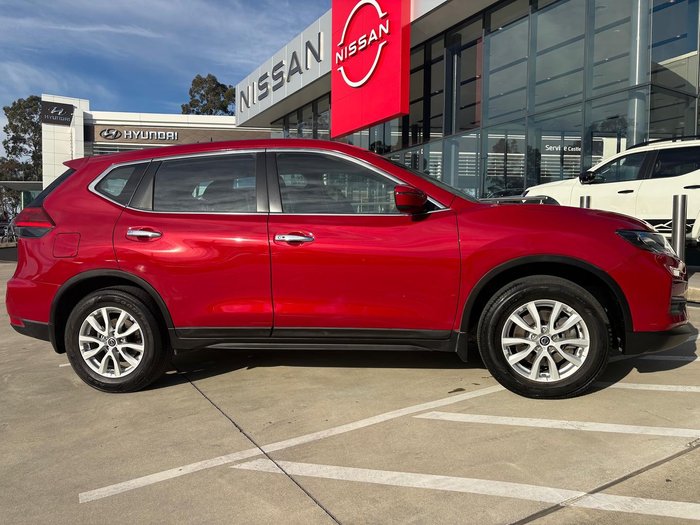 2018 Nissan X-TRAIL ST