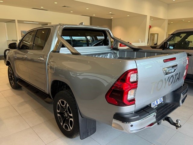 2022 Toyota Hilux 4x4 2.8L DSL D/C 6AT SR5