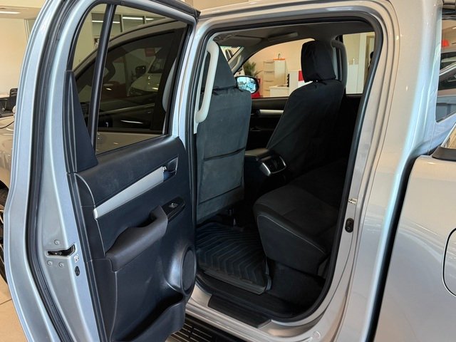 2022 Toyota Hilux 4x4 2.8L DSL D/C 6AT SR5