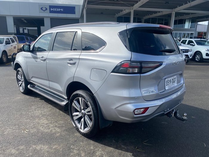 2023 Isuzu MU-X LS-T